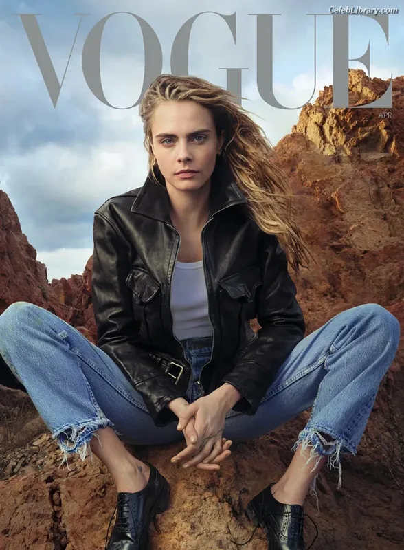 Cara Delevingne photo 13 of 1469