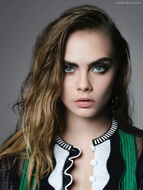 Cara Delevingne photo 6 of 1469