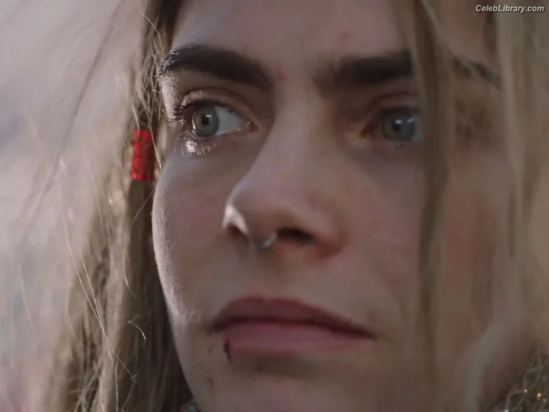 Cara Delevingne photo 1 of 1469