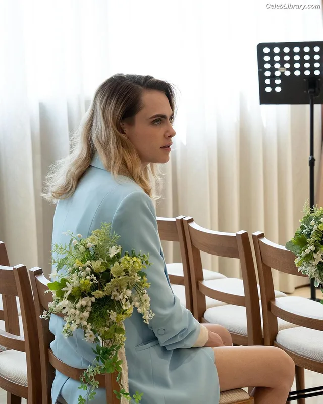 Cara Delevingne photo 21 of 1469