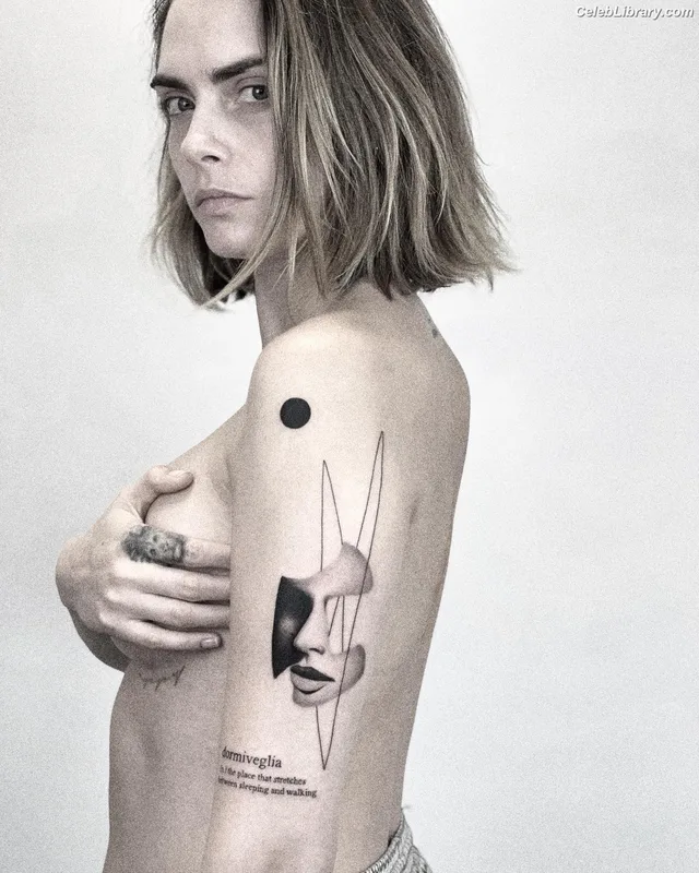 Cara Delevingne photo 5 of 1469