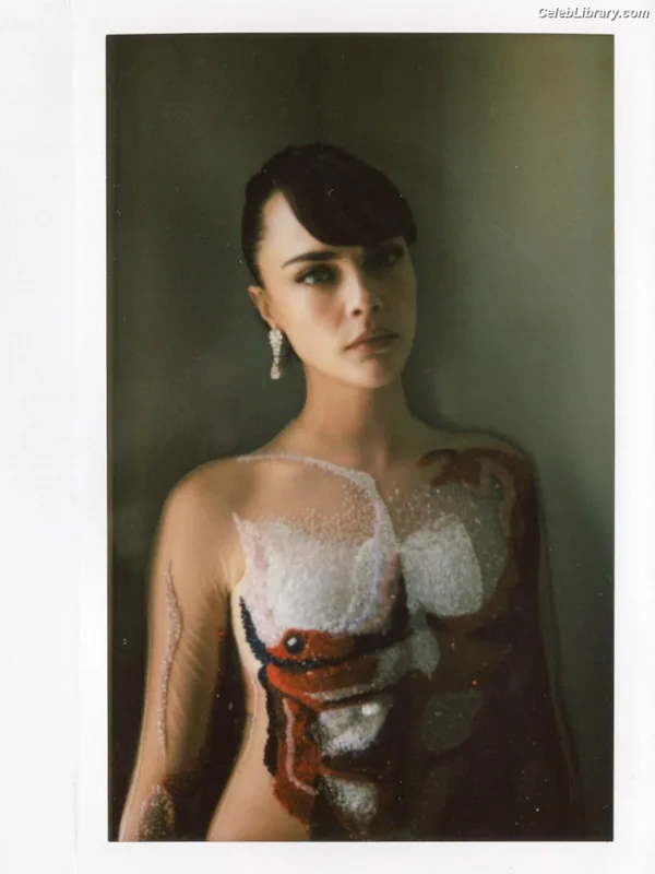 Cara Delevingne photo 20 of 1469