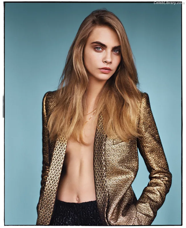 Cara Delevingne photo 22 of 1469