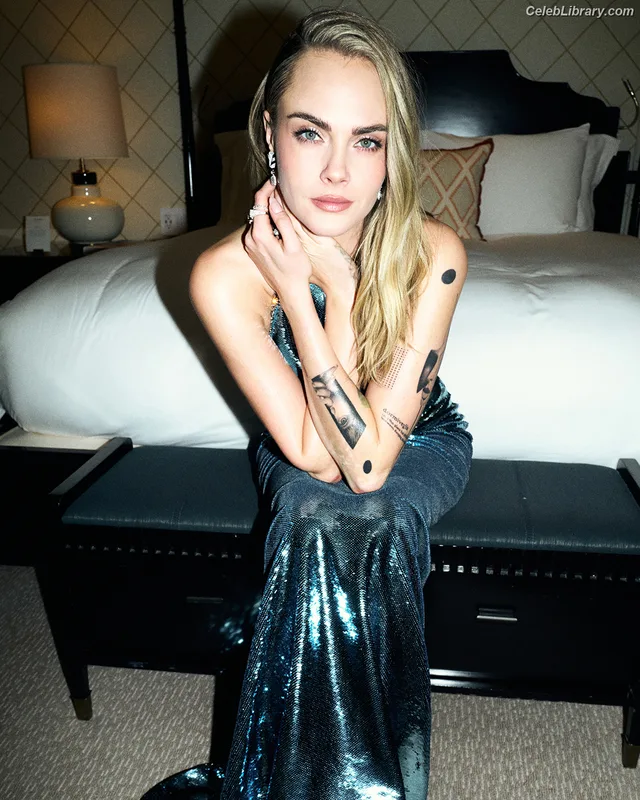Cara Delevingne photo 7 of 1469