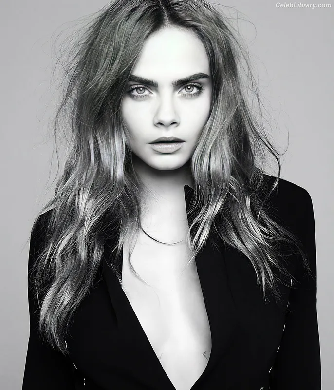 Cara Delevingne photo 13 of 1469
