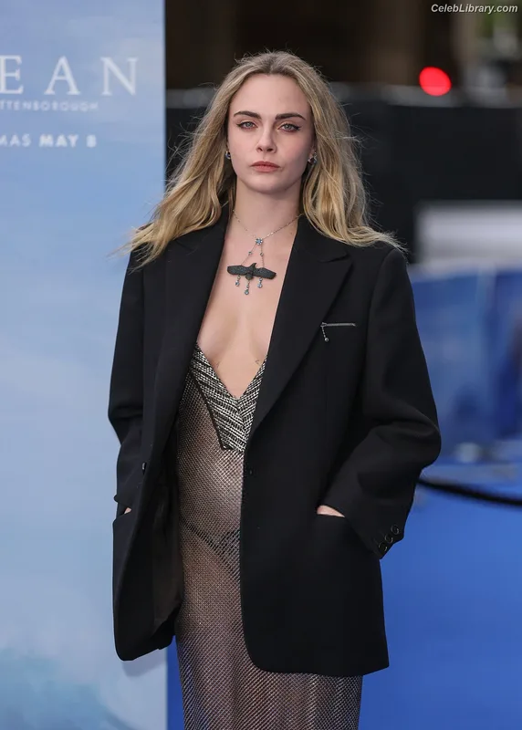 Cara Delevingne photo 14 of 1469