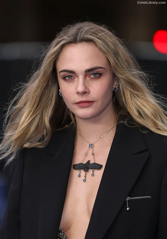 Cara Delevingne photo 14 of 1469