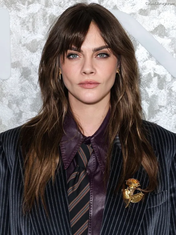 Cara Delevingne photo 19 of 1469