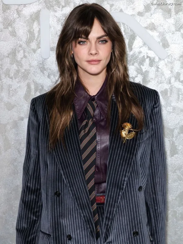 Cara Delevingne photo 24 of 1469