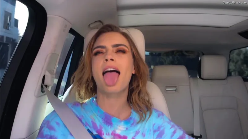 Cara Delevingne photo 9 of 1469