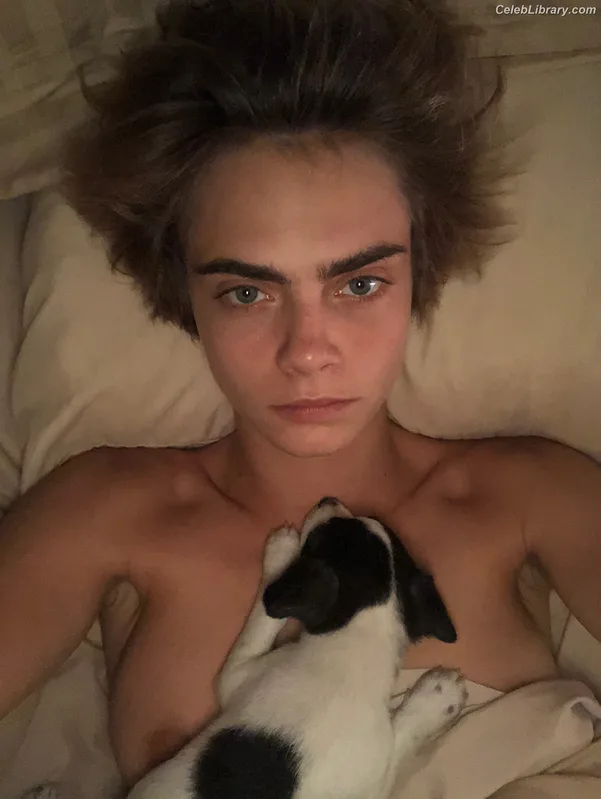 Cara Delevingne photo 3 of 1469