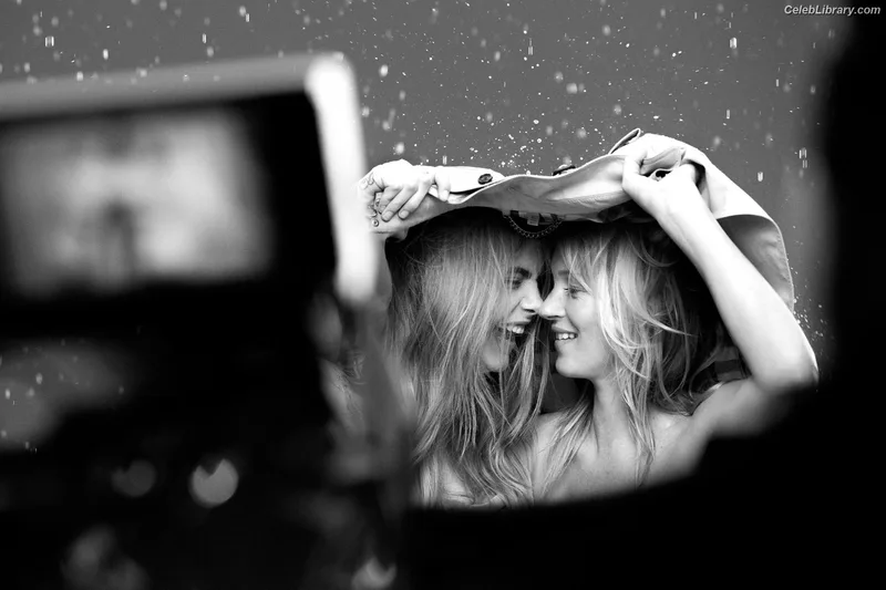 Cara Delevingne photo 24 of 1469