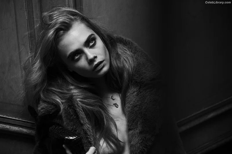 Cara Delevingne photo 1 of 1469