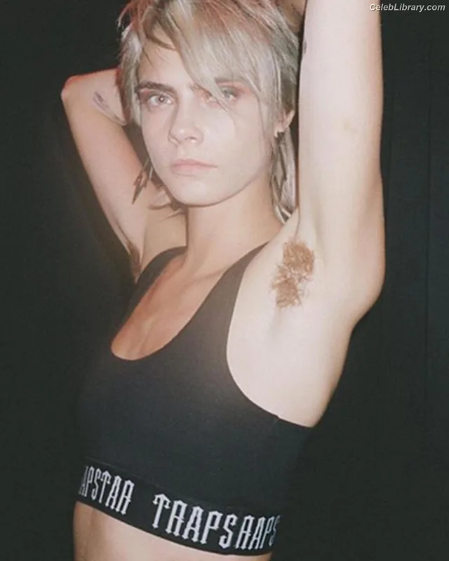Cara Delevingne photo 12 of 1469