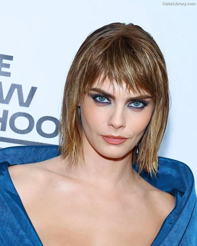 Cara Delevingne photo 5 of 1469