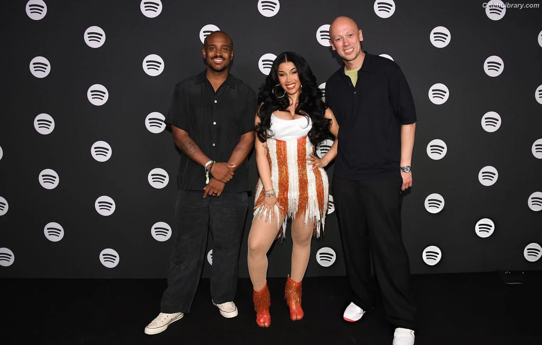 Cardi B photo 14 of 528
