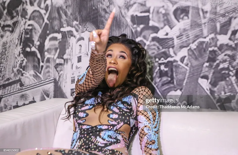 Cardi B photo 10 of 497