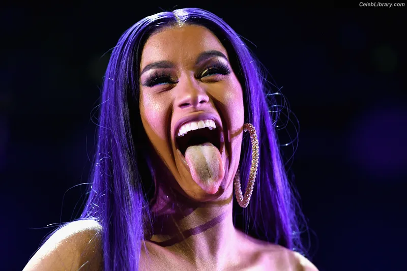 Cardi B photo 8 of 497