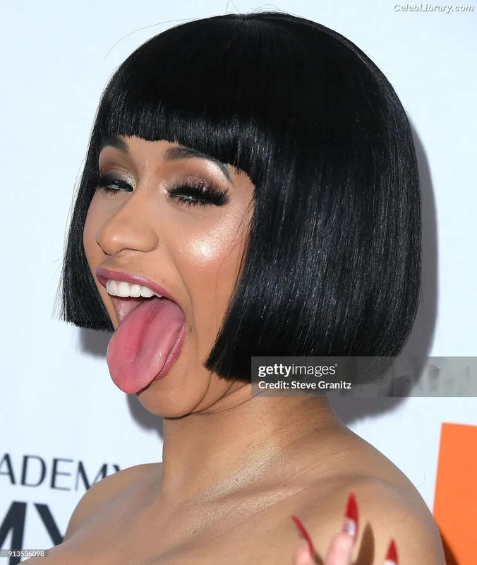 Cardi B photo 11 of 497
