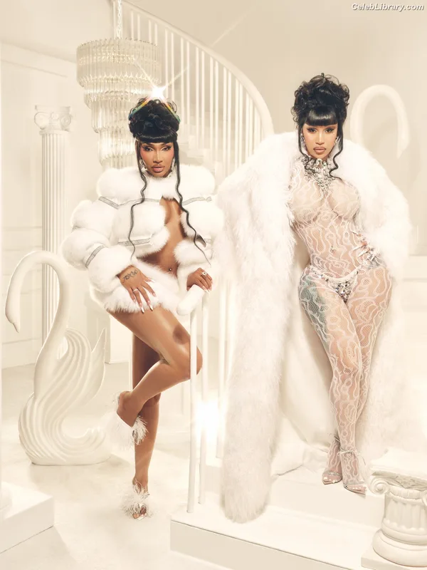 Cardi B photo 3 of 497