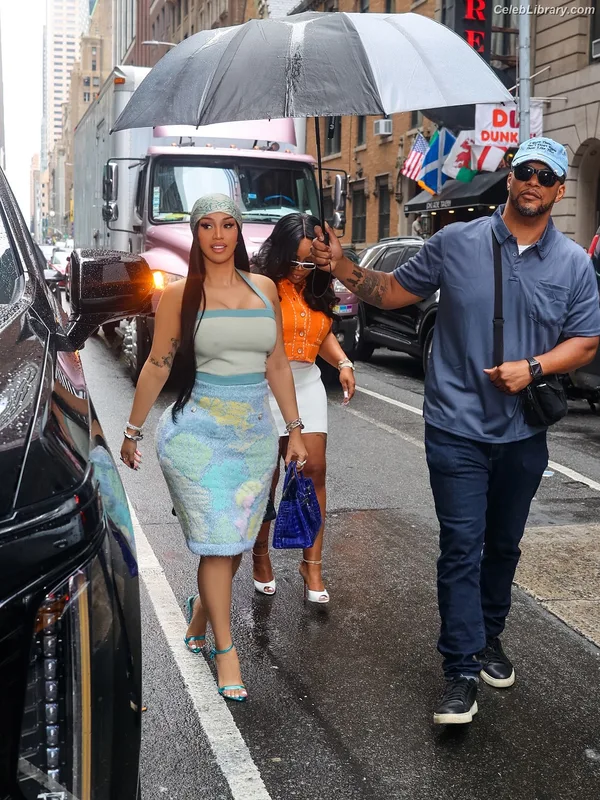 Cardi B photo 8 of 497