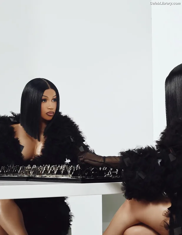 Cardi B photo 22 of 497