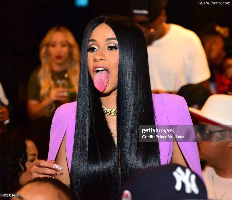 Cardi B photo 19 of 497