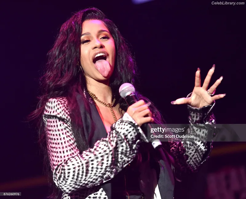 Cardi B photo 20 of 497