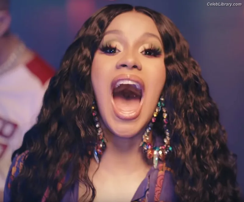 Cardi B photo 21 of 497