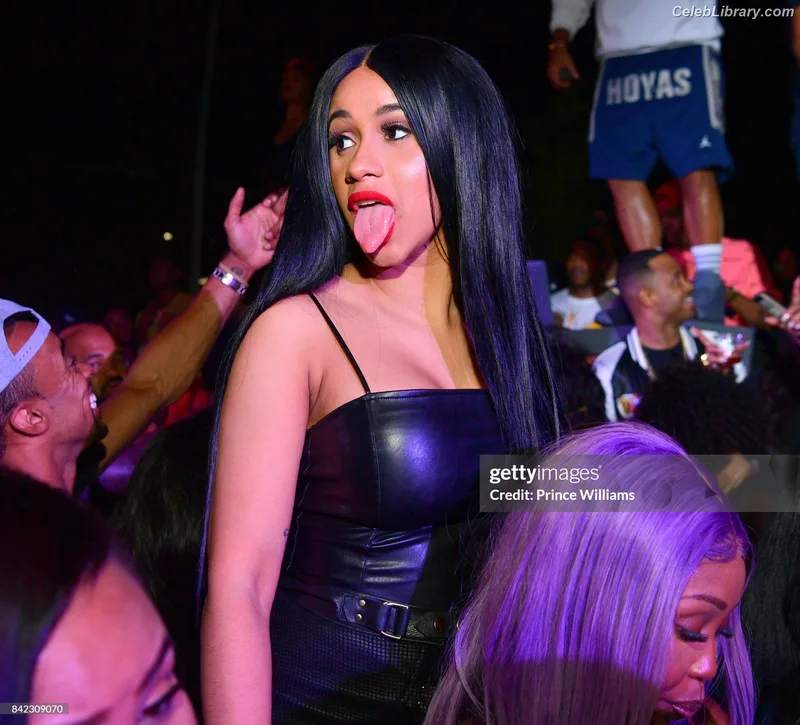 Cardi B photo 15 of 497