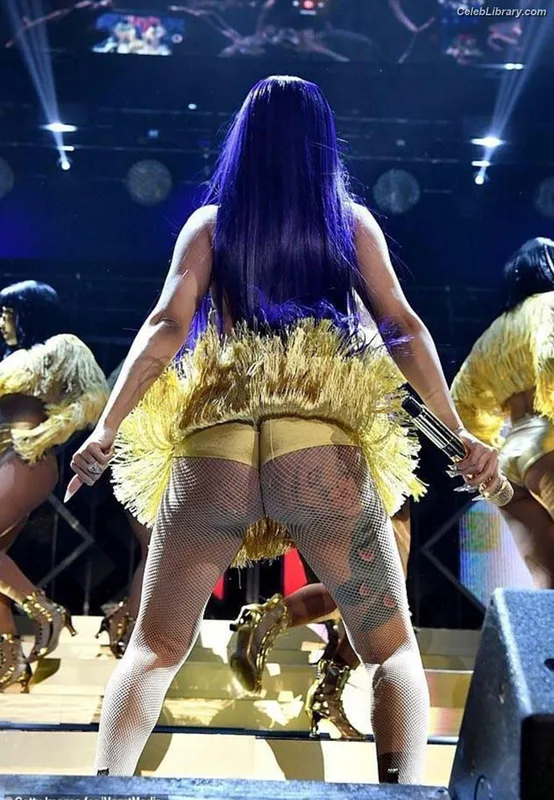Cardi B photo 6 of 497