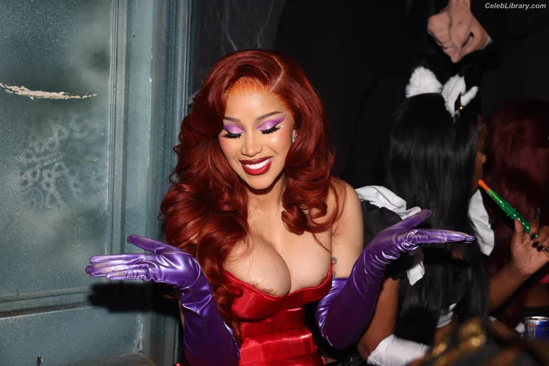 Cardi B photo 20 of 497