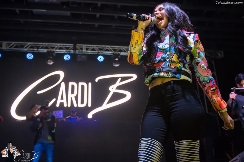 Cardi B photo 5 of 497