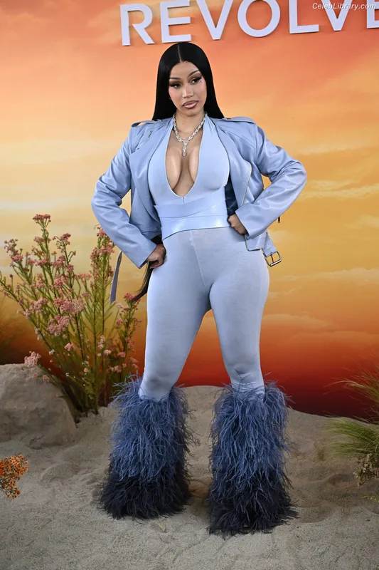 Cardi B photo 15 of 497