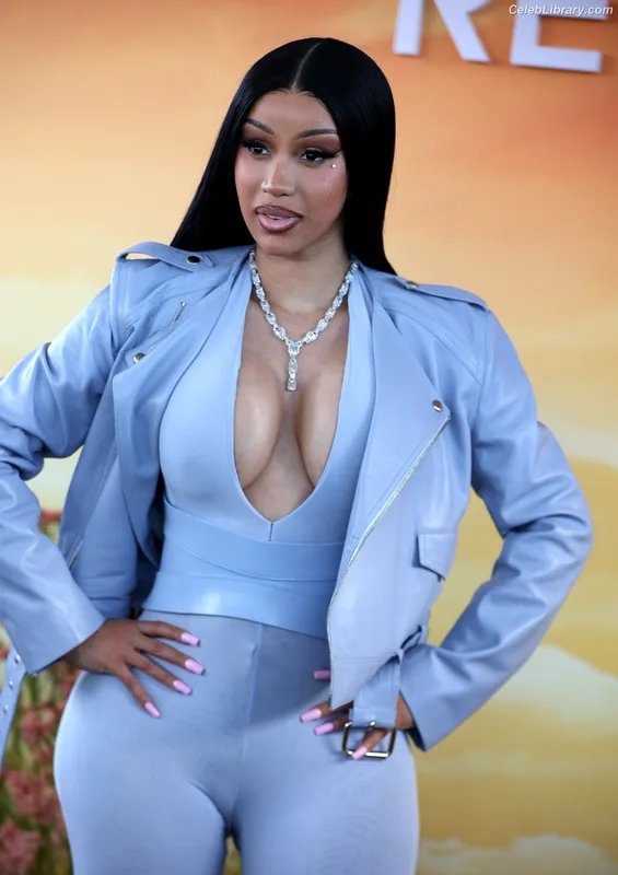 Cardi B photo 8 of 497