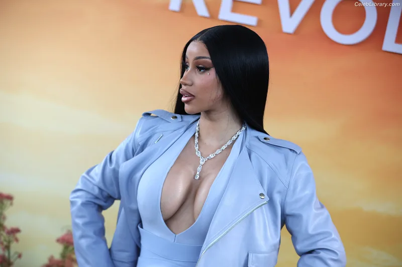 Cardi B photo 15 of 497