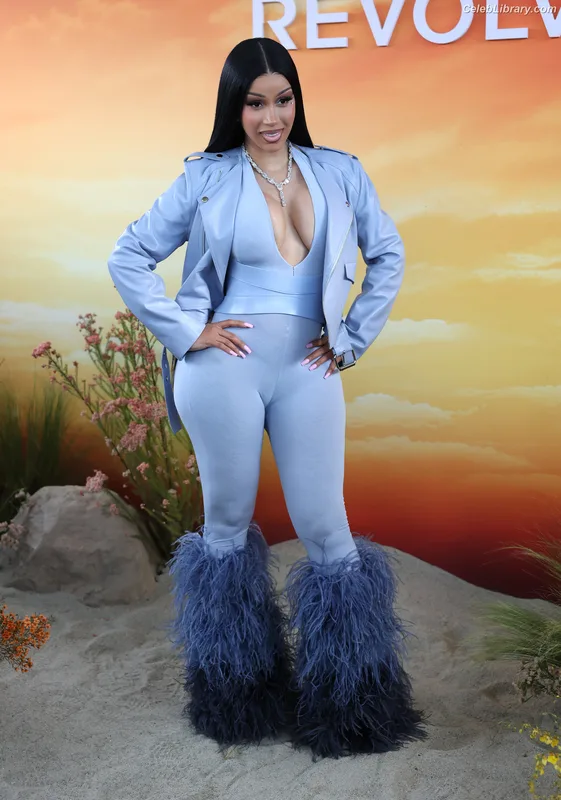 Cardi B photo 21 of 497