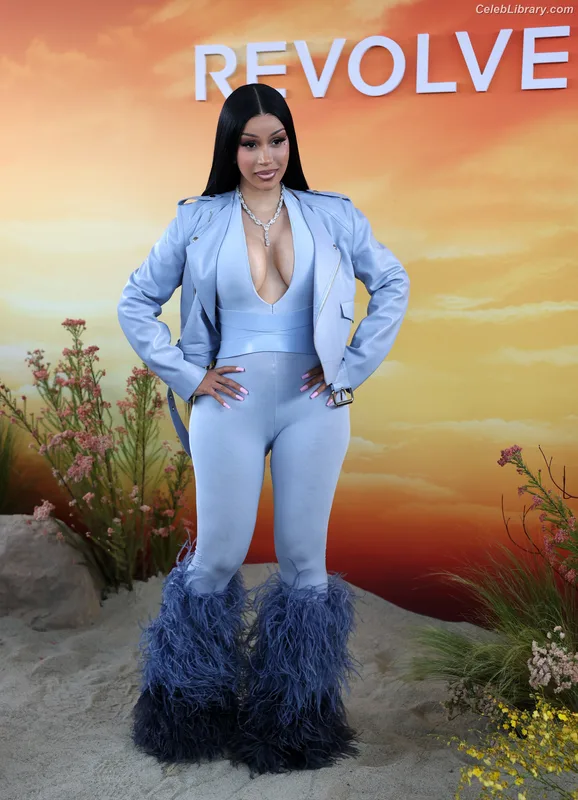 Cardi B photo 22 of 497