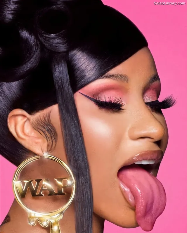 Cardi B photo 23 of 497