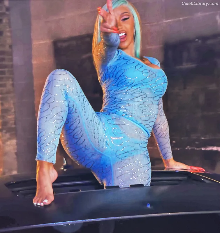Cardi B photo 9 of 497