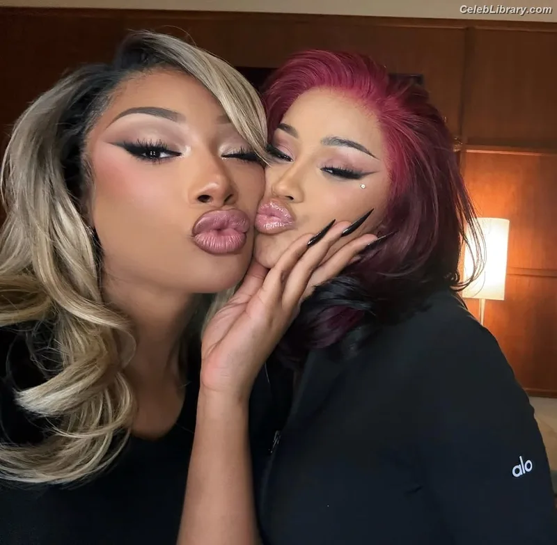 Cardi B photo 20 of 497