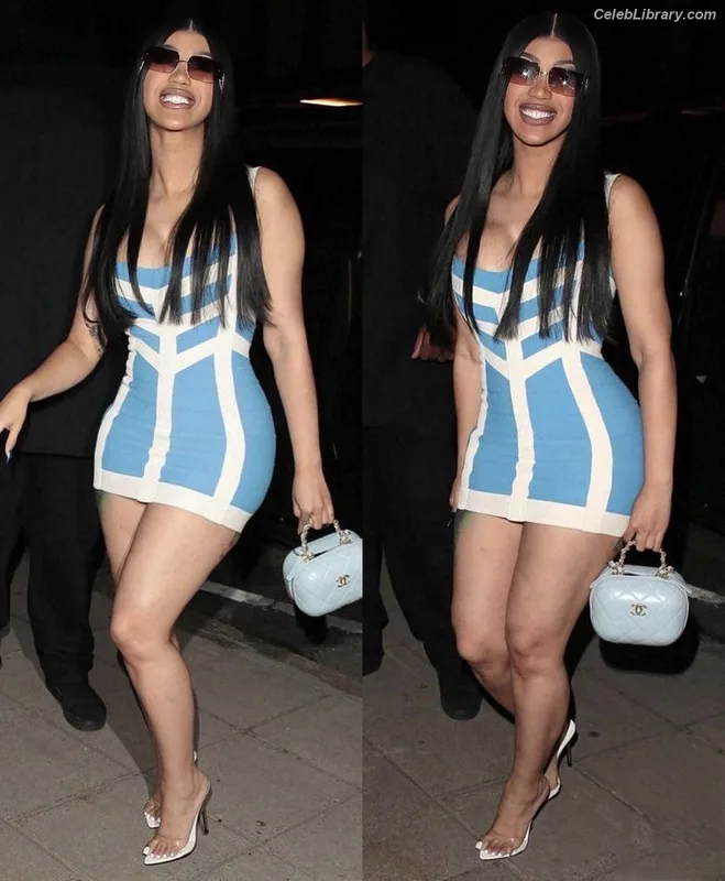 Cardi B photo 3 of 497