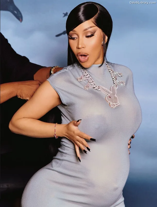 Cardi B photo 6 of 497
