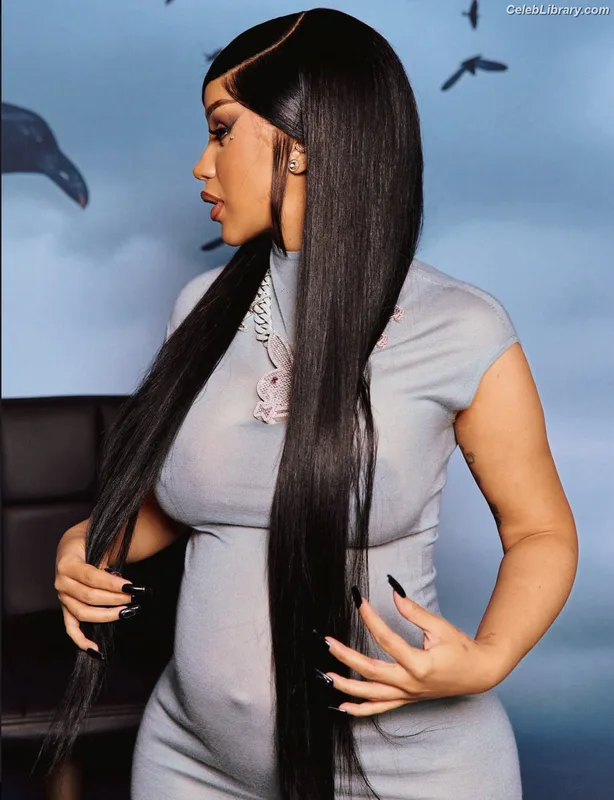 Cardi B photo 8 of 497