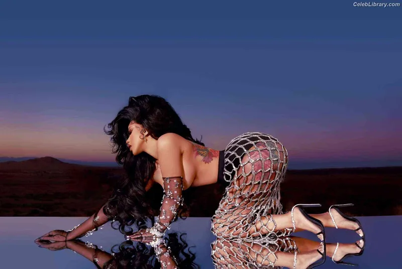 Cardi B photo 17 of 497