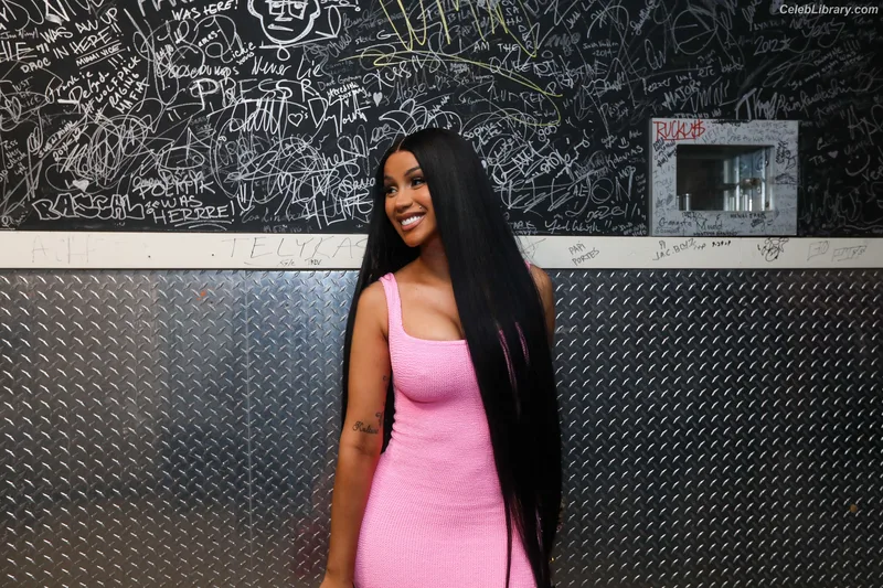 Cardi B photo 24 of 497