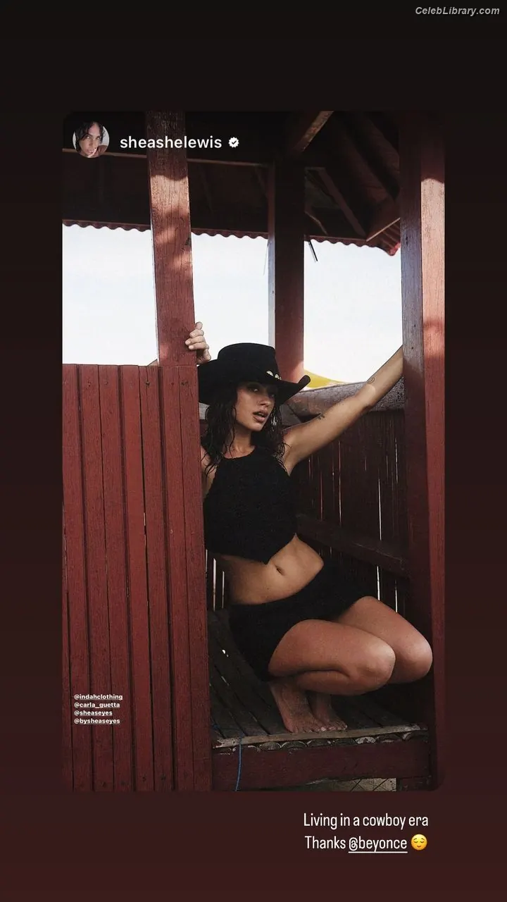 Carla Guetta photo 2 of 1030