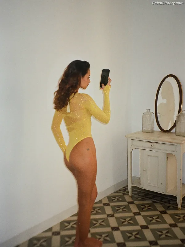 Carla Guetta photo 6 of 1031