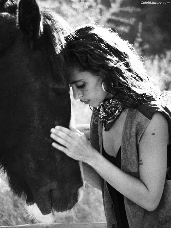 Carla Guetta photo 21 of 1031