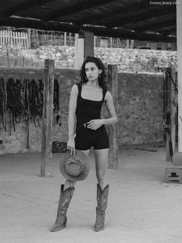 Carla Guetta photo 3 of 1031